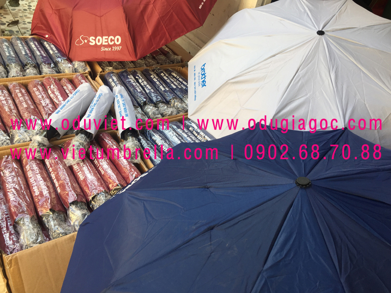 xưởng sản xuất ô dù cầm tay in logo quảng cáo